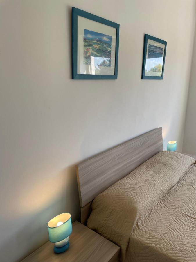 Bnb Il Bicciolano 2 - Bilocale Fronte Ospedale Verceil Extérieur photo