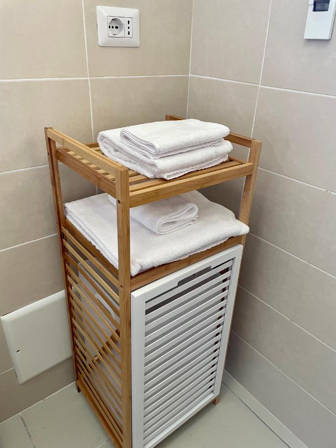 Bnb Il Bicciolano 2 - Bilocale Fronte Ospedale Verceil Extérieur photo
